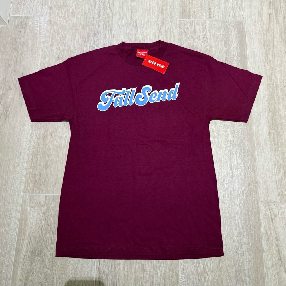 Fullsend Maroon T-Shirt men’s size medium nelk boys NEW. With tags.